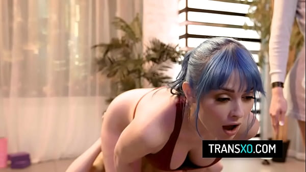 Hot tranny instructor Emma Rose fucks girl