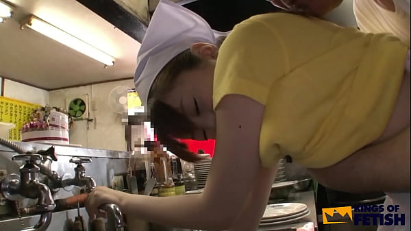 Japanese cookers play with the dish washer girl and fuck her in front of clients