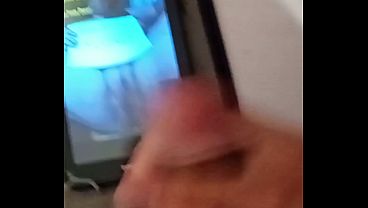 18-year-old virgin cumming for Dona! tribute