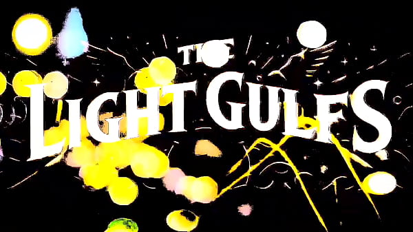 A beauty with a perfect ass and beautiful feet masturbates her pussy in a doggy position and cums brightly.