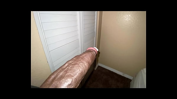 Download Video - Taking Pics of My Dick &lpar;Biggest it&rsquo;s gotten Yet&rpar;