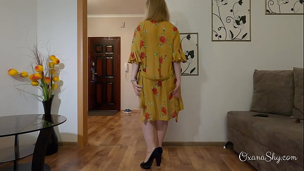 My third pizza dare and roleplay of pizza delivery girl