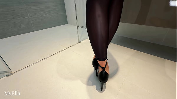 Shiny Nylon Bodysuit Shower Fantasy