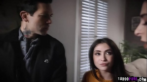Two stunning brunette fucks a lucky guy and made him who to choose between them