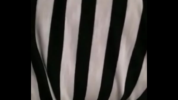 Victoria bouncing