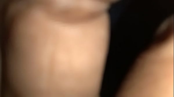 thumb dirty hip