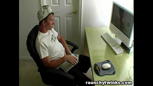 Download Video - Cute blonde twink Caden watches gay porn