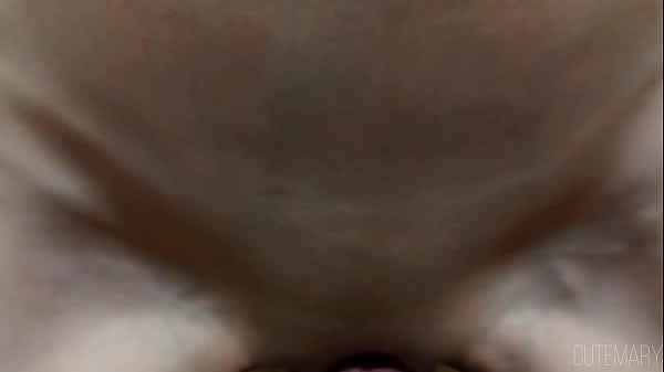 Close Up Grinding and Rubbing Virgin Dripping Creampie Pussy