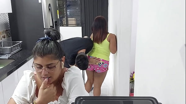 Download Video - beautiful hot stepsister gets a delicious fuck in the kitchen&excl;