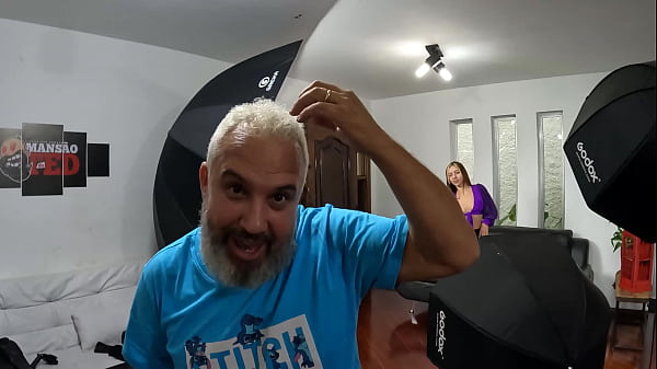 Giih Spanic behind the camera