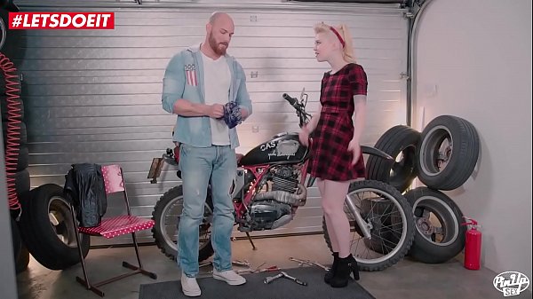 VIP SEX VAULT - Blonde Rides Boyfriends Cock In the Garage