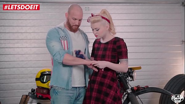 VIP SEX VAULT - Blonde Rides Boyfriends Cock In the Garage