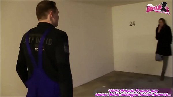 Young Street hooker smoke at get fucked