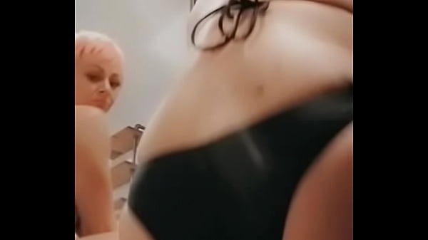 Petite pocket rocket