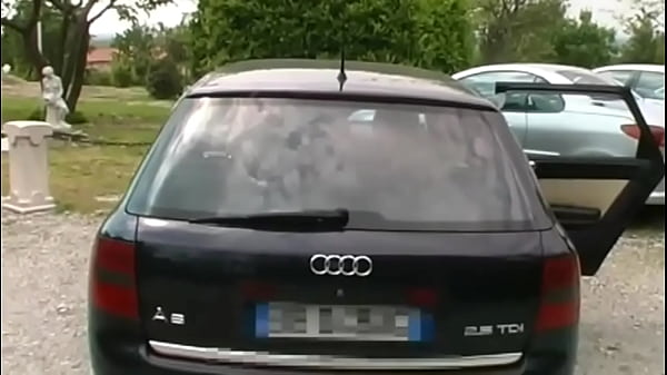 Interracial orgy in the garden: these hotties love to be fucked in the ass