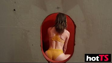 Download Video - Trans Queen Korra del Rio Goes to a Glory Hole at HotTS