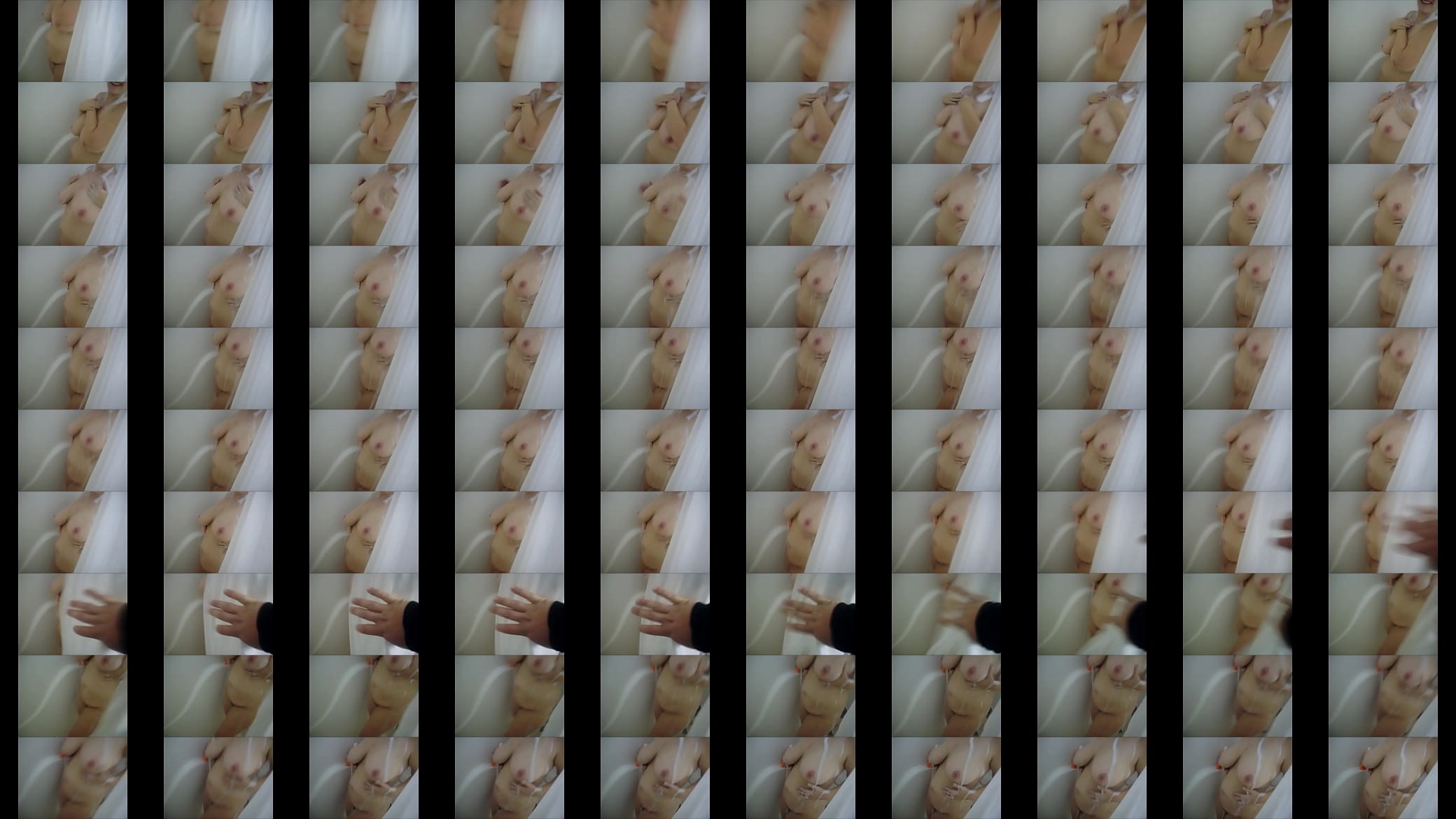 Wife showering 预览图
