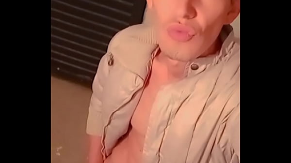 Alê Garçon De La Favela