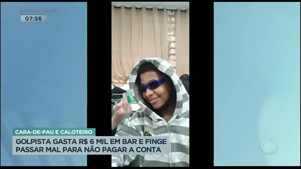 Wesley dando a bunda