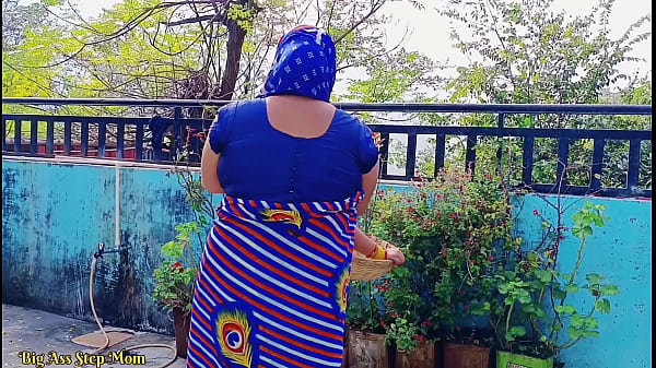 Indian Outdoor Sex With Hot Step Daughter and Step Mom Threesome Sex with Young boy! Indian Teen Sex
