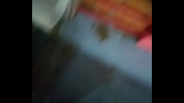 Download Video - Cunhada safada s&oacute; de toalha