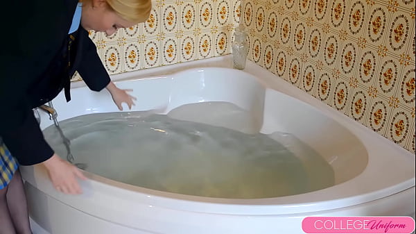 Drenched School girl Sophia Smith's Bathtime Fun, Splish Splash Fun!