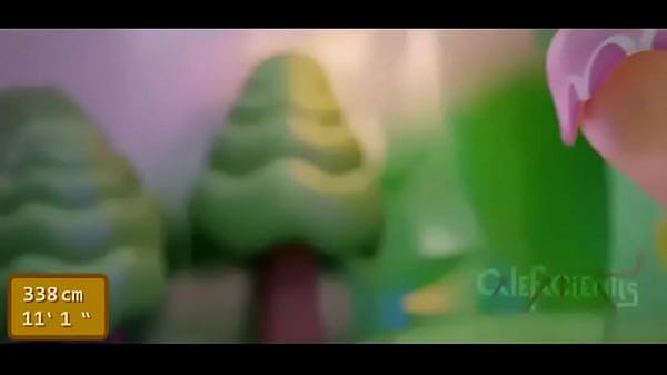 Giantess Growth princess peach Breast Expansion