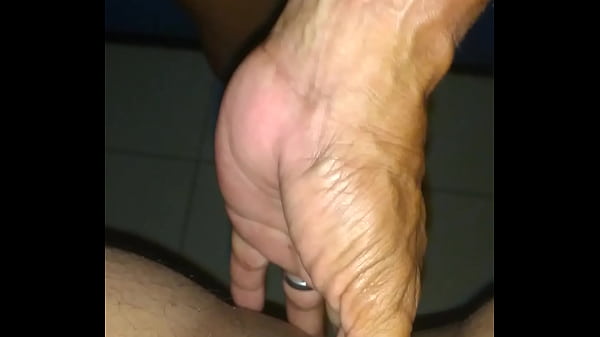 Download Video - Meu tio gozando dentro de mim