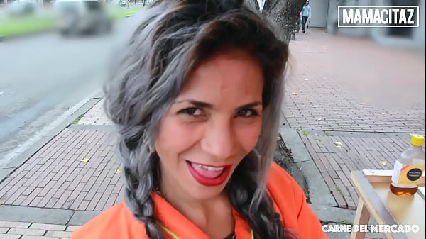Download Video - CARNEDELMERCADO - &lpar;Laura Montenegro&comma; Pedro Nel&rpar; - Sexy Latina MILF Tries Porn And Loves It
