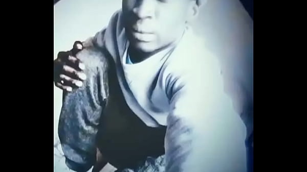 thumb few