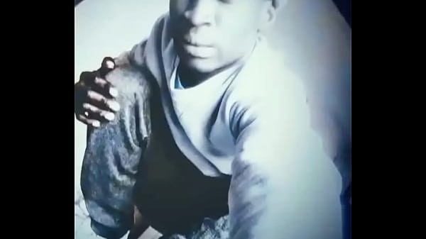 thumb few