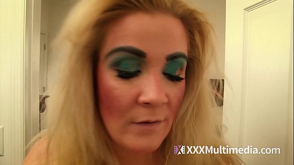 Body Swap Wife and Husband Switch Bodies