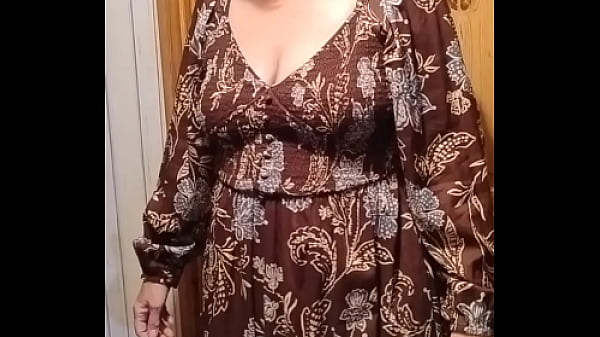Do you like my new dress, easy to pop them out anytime