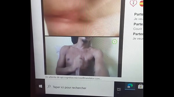 Elle Se Masturbe Avec Ma Grosse Bite Sale Et Jusqu'à L'orgasme