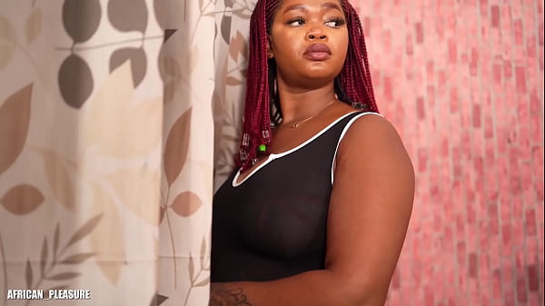 verse tout ton sperme sur ma poitrine apres m'avoir fais jouir mon gros cul