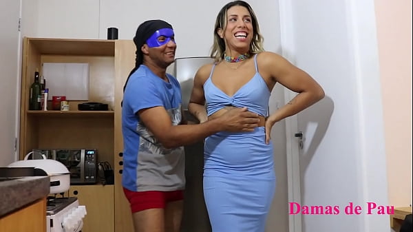 Download Video - Fui arrombada numa despedida de solteiro