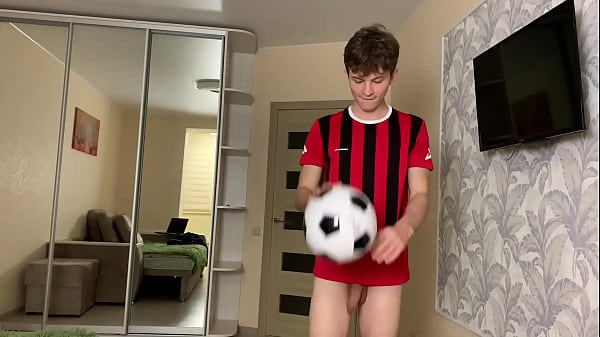 Download Video - football 18 yo secret training for winning big dickuncuthot