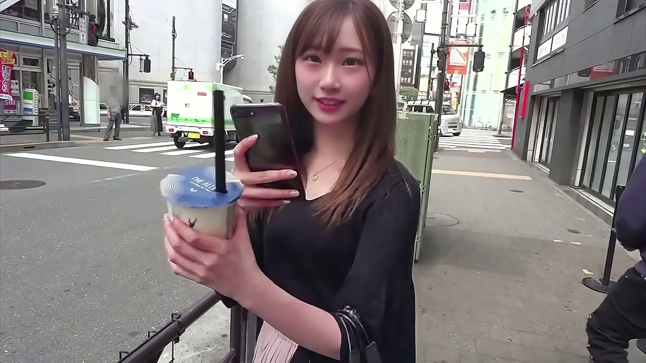 渋谷区ミスコン18才 ハメ撮り流出