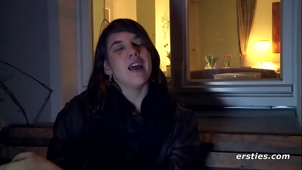 Rösi Rubs Her Shaved Pussy