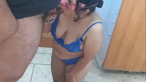 Bangladesh nurse enjoys a cock sucking and ball licking and take teasing cum on mouth