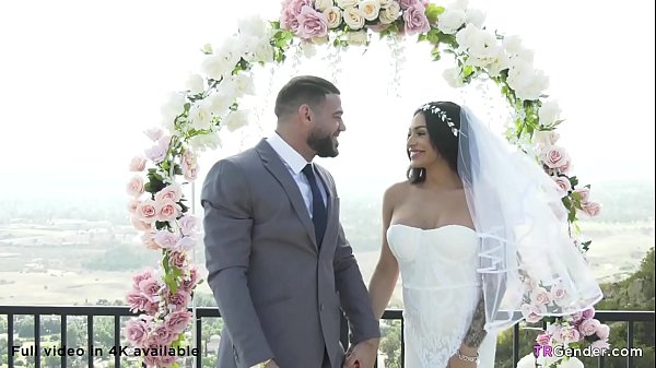 Download Video - Tranny Bride Eva Maxim And Her Husband