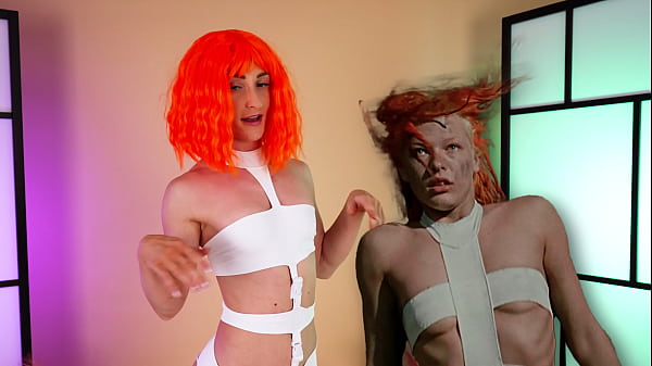 Sexy Cosplay Try On l, Wonder Woman, Leeloo, Velma, Daphne - Hannahjames710