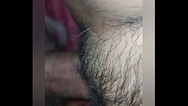 誰が私に牛乳を入れるように命じたの？