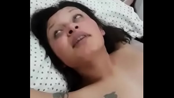 thumb poli