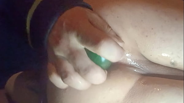 Dugós anális kaland