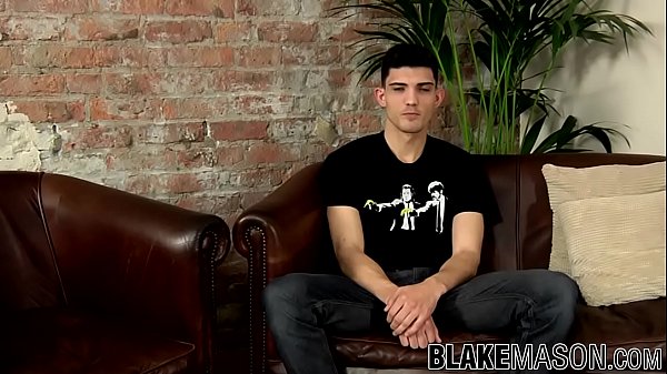 Elegant solo stud stroking his fat cock with de...