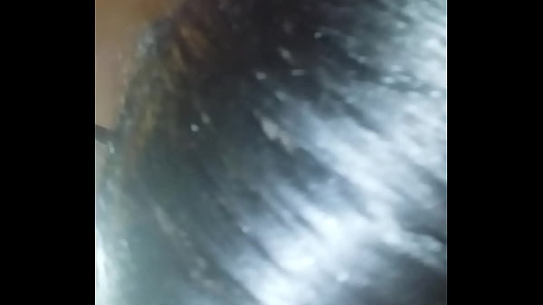 thumb neck