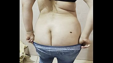 Atrapada entre la pared y mi polla, &iexcl;se lo come todo!