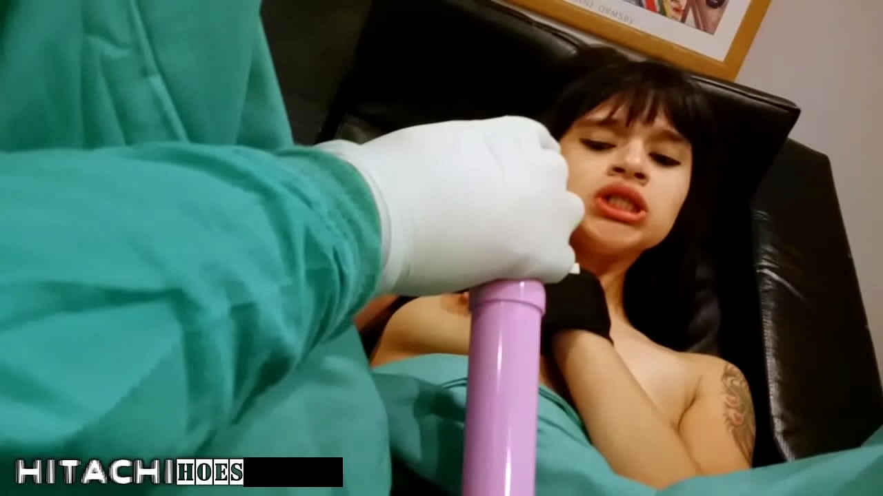 Conviértete en médico en Tampa y dale a la zorra Judas orgasmos obligatorios con la varita mágica Hitachi durante el tratamiento de terapia sexual en HitachiHoes - Reup
                    cum pussy real vibrator toys moaning cumming orgasm female reality hitachi judas natural tits magic wand female cum hitachi wand doctor tampa hitachi hoes hitachihoes muchos negros