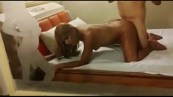 Download Video - No pelo do jeito que ele gosta cliente casado me comendo sem camisinha bem gostoso v&iacute;deo completo no RED com muita porra derramada